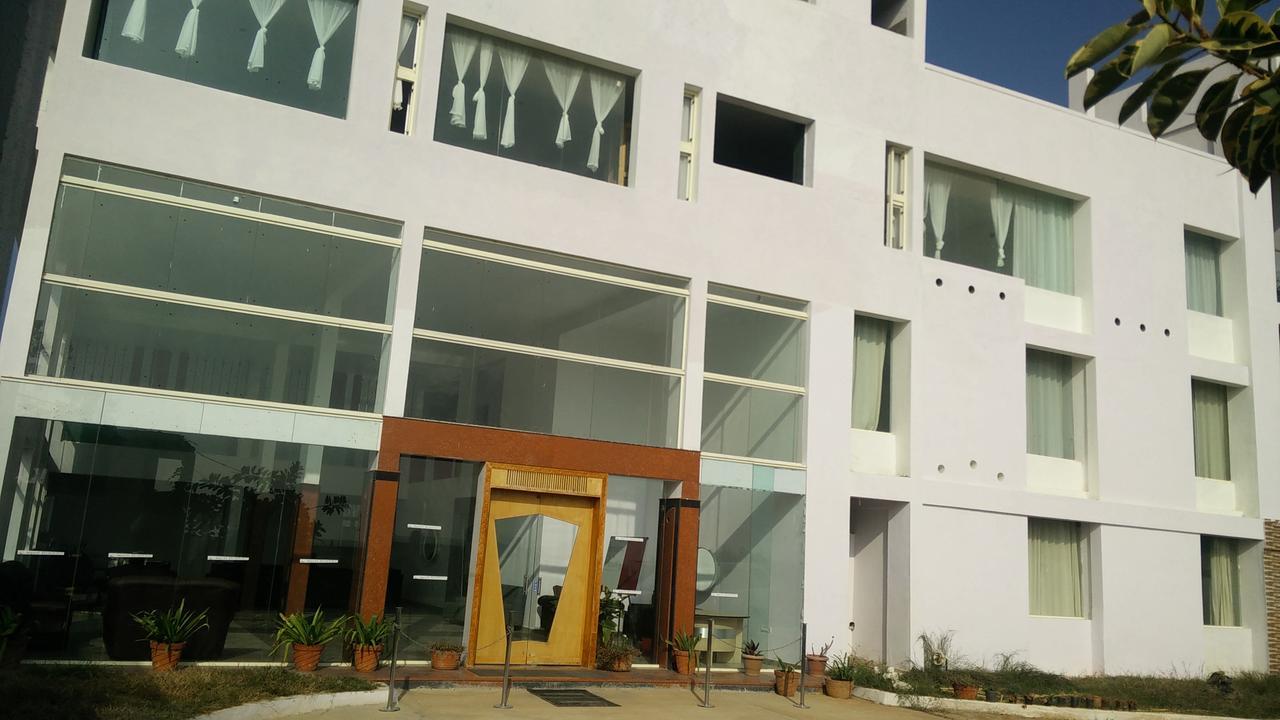 Airport Residency Bangalore Hotel Exterior photo